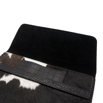Luxe Hide Sleeve – Premium Cowhide Leather MacBook & iPad Case